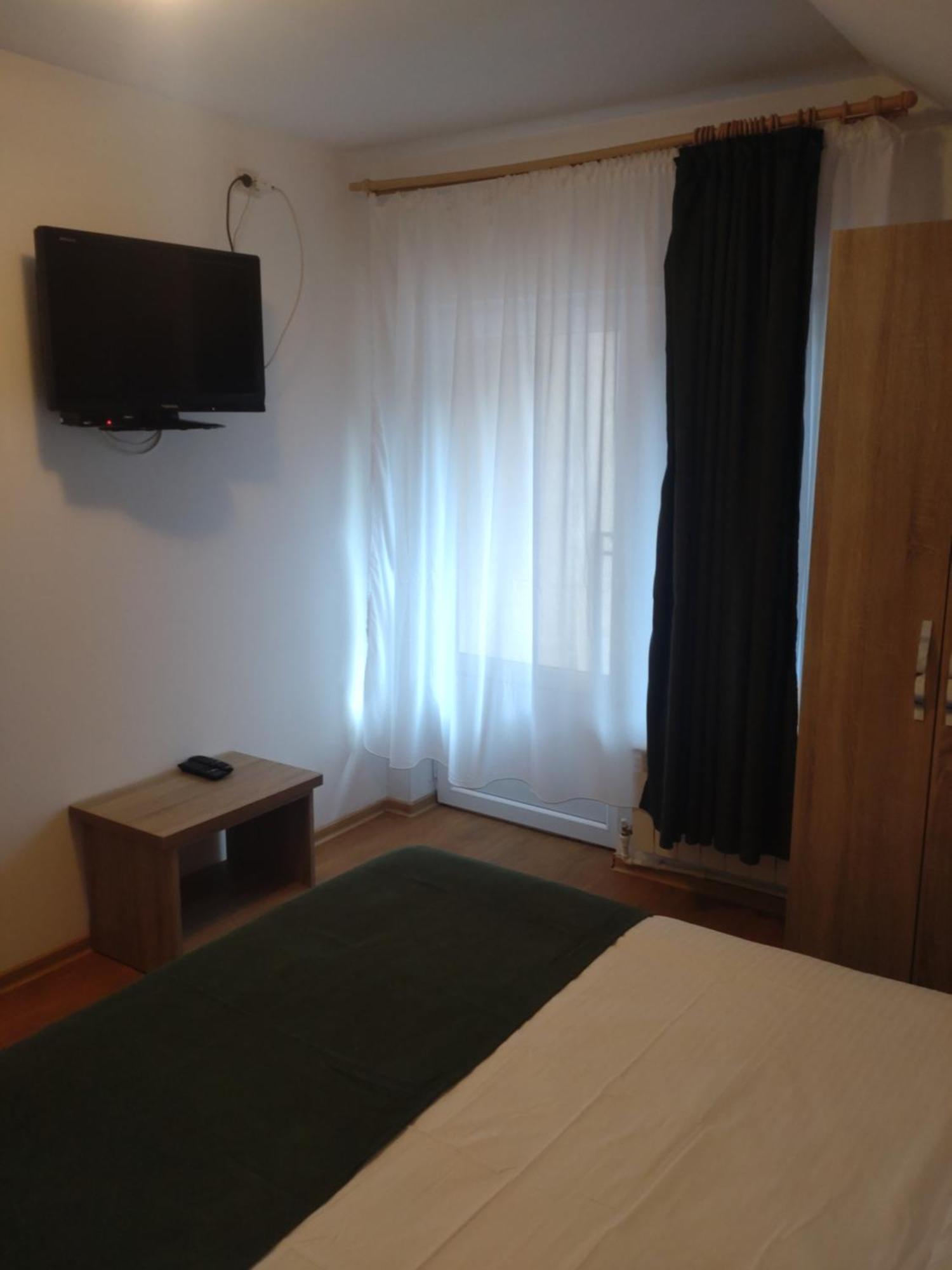 Casa Noastra Hotel Orsova Room photo